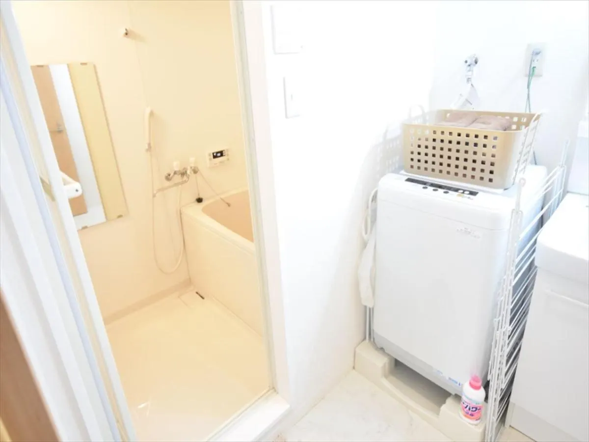 Nippombashi Kaikan 605 Osaka Apartment